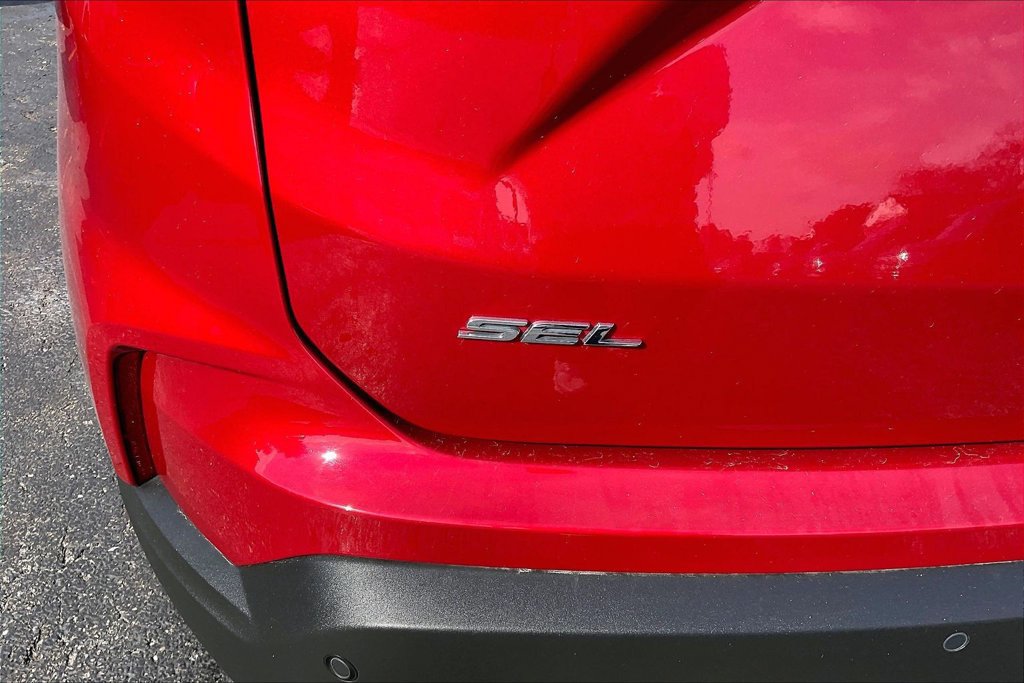 Certified 2024 Ford Edge SEL AWD/4WD image 7