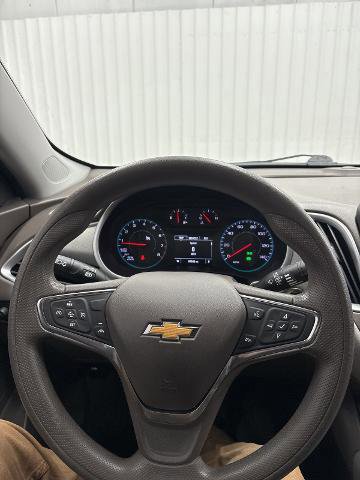 Used 2020 Chevrolet Malibu LS w/ Driver Confidence Package II image 10
