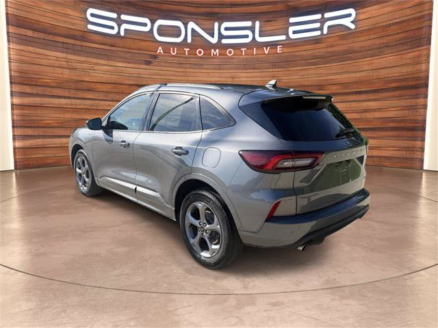 Certified 2023 Ford Escape ST-Line w/ Tech Pack #1 AWD/4WD image 4