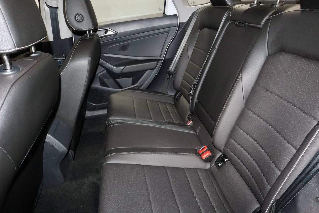 Used 2023 Volkswagen Jetta SE FWD image 22