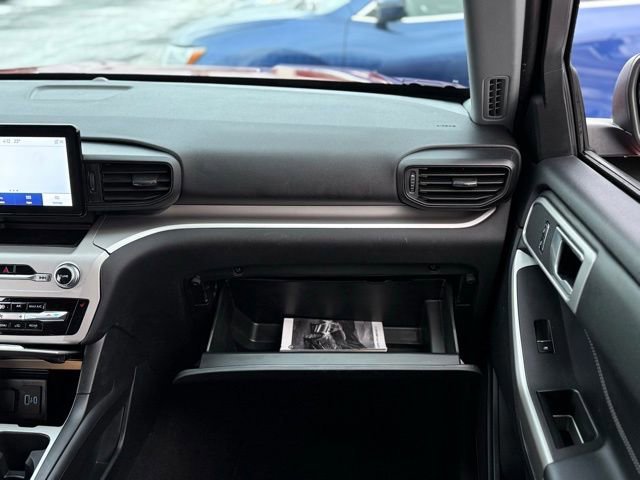 Certified 2023 Ford Explorer XLT image 42