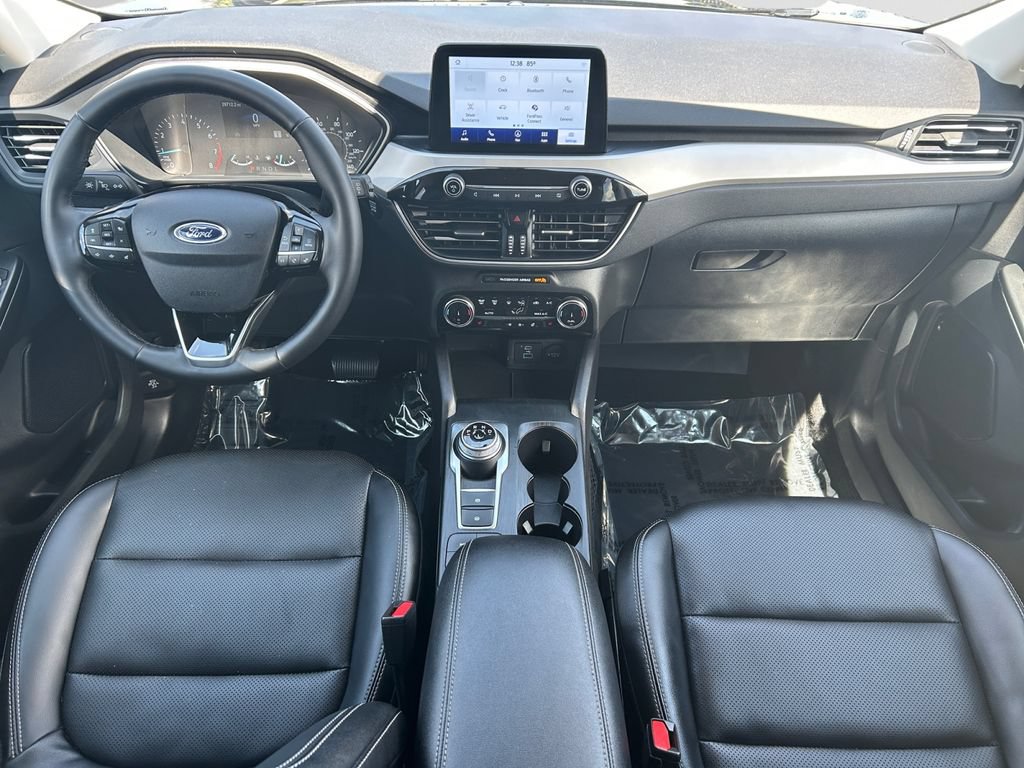Certified 2022 Ford Escape SEL AWD/4WD image 17