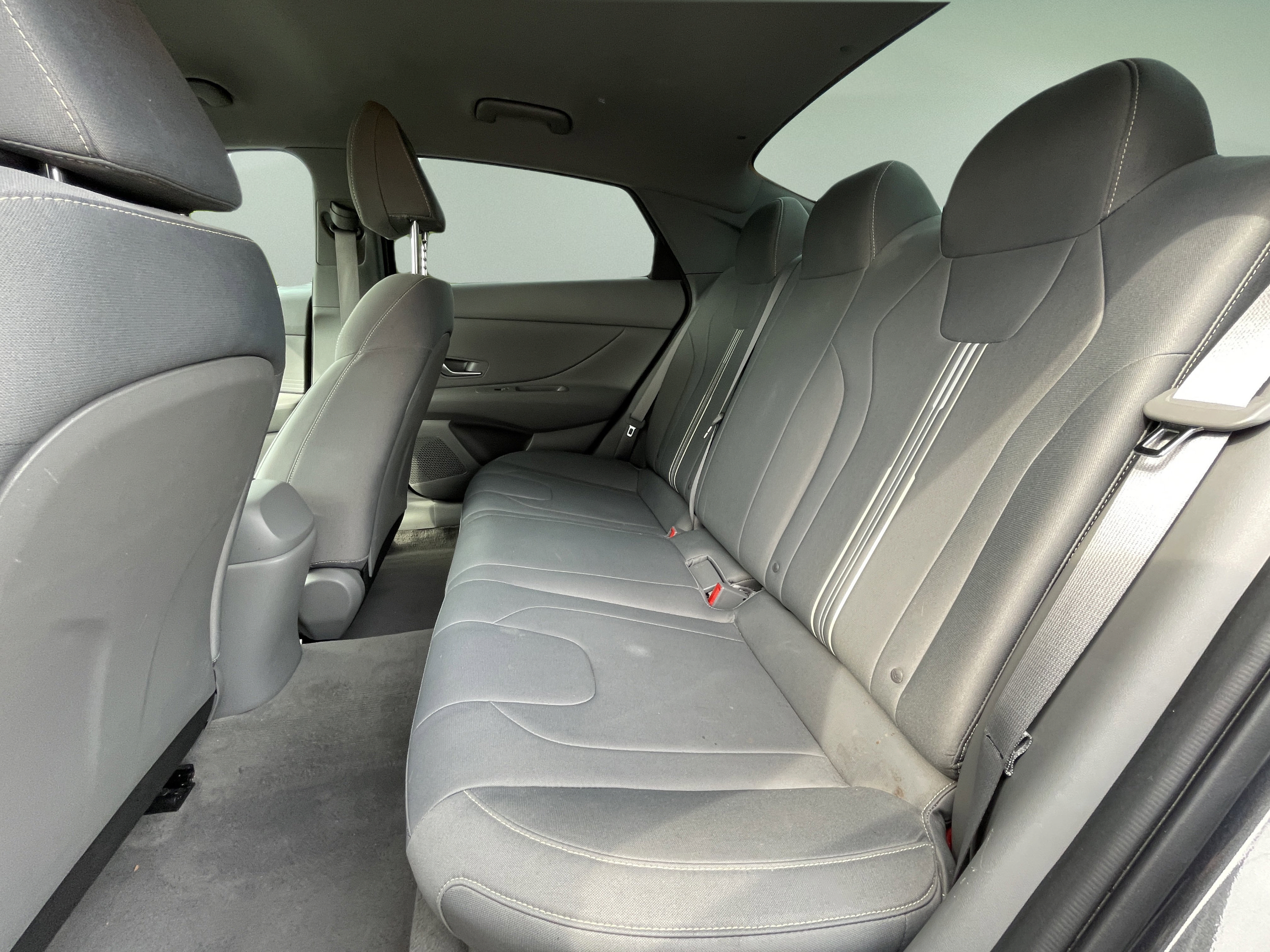 Used 2021 Hyundai Elantra SEL FWD image 24
