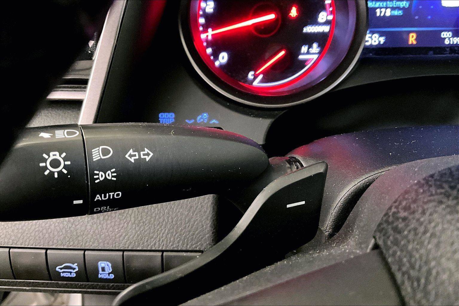 Used 2023 Toyota Camry XSE image 30