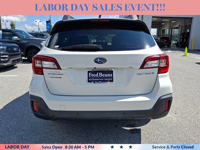 Used 2018 Subaru Outback 2.5i Limited AWD/4WD image 9