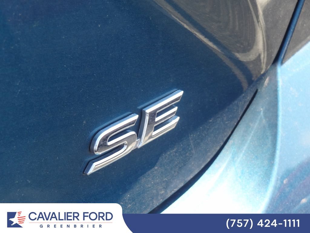 Used 2025 Toyota Camry SE FWD image 15