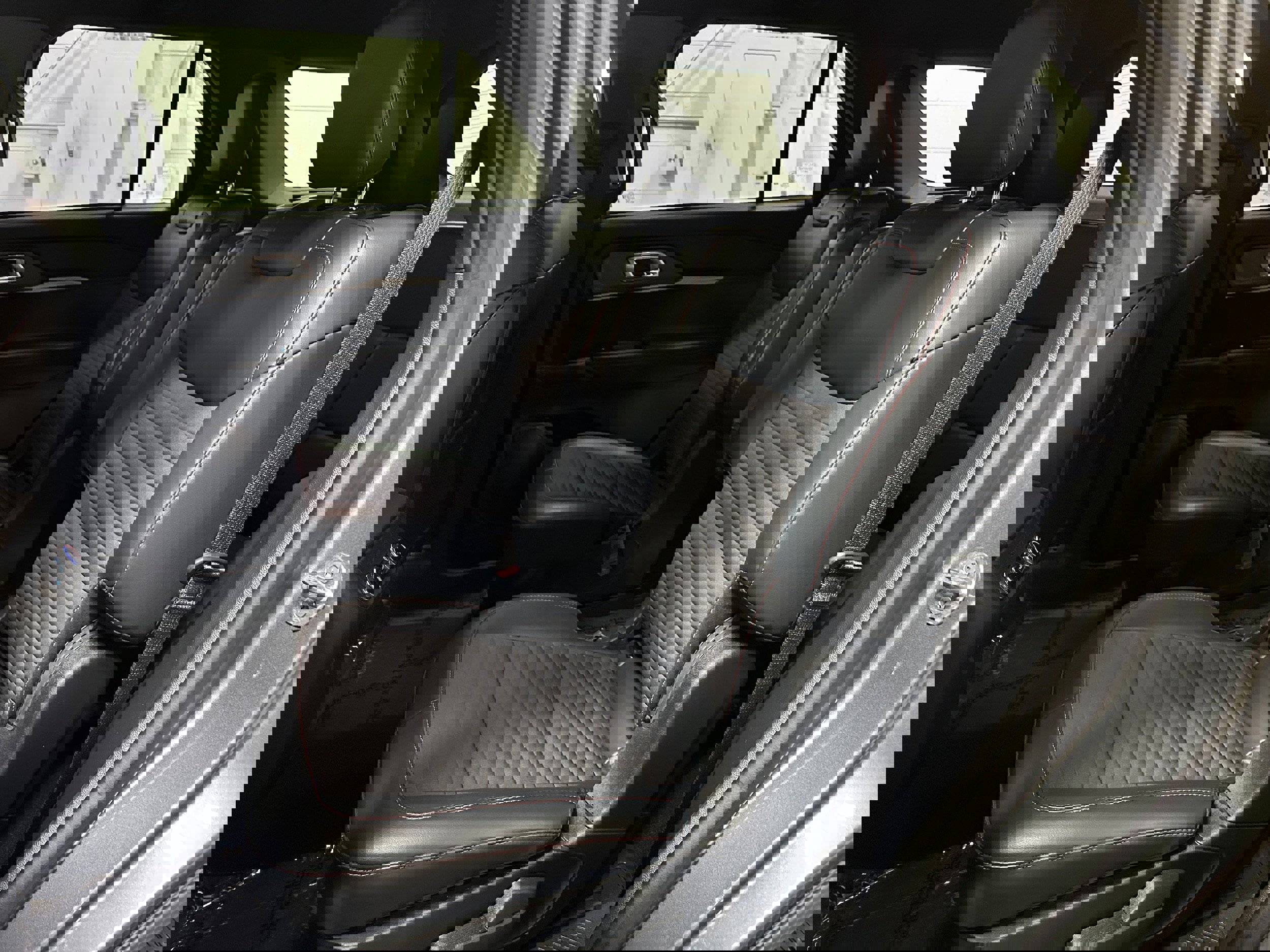 Certified 2025 Ford Explorer ST-Line image 12