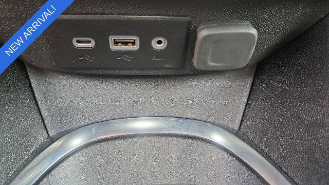 Used 2025 Chevrolet Malibu LT FWD image 17