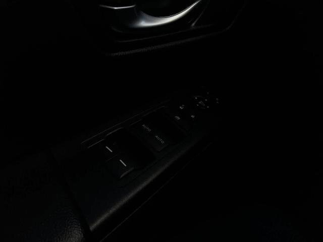 Used 2024 Honda CR-V EX image 17