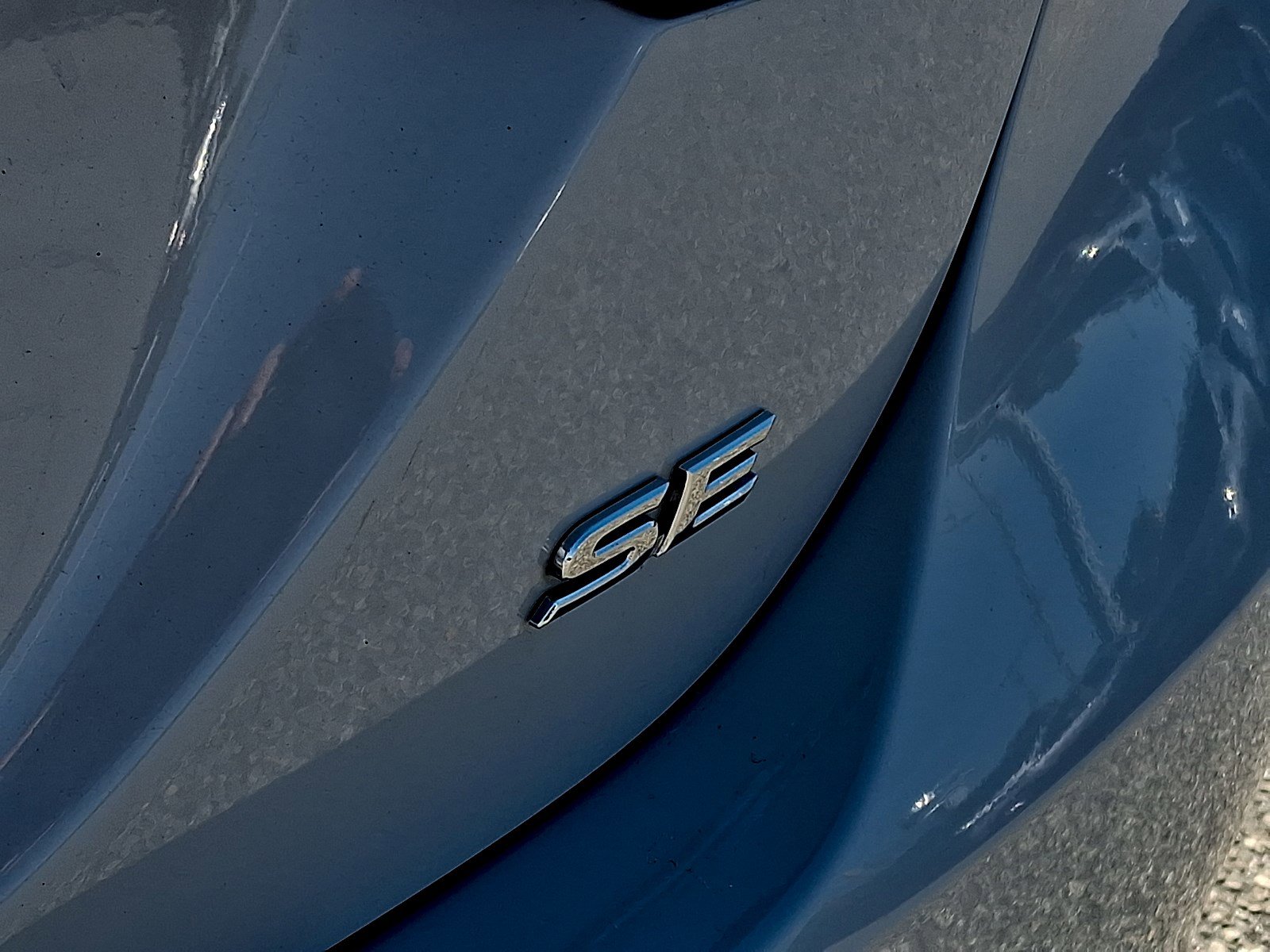 Used 2024 Toyota Camry SE image 30