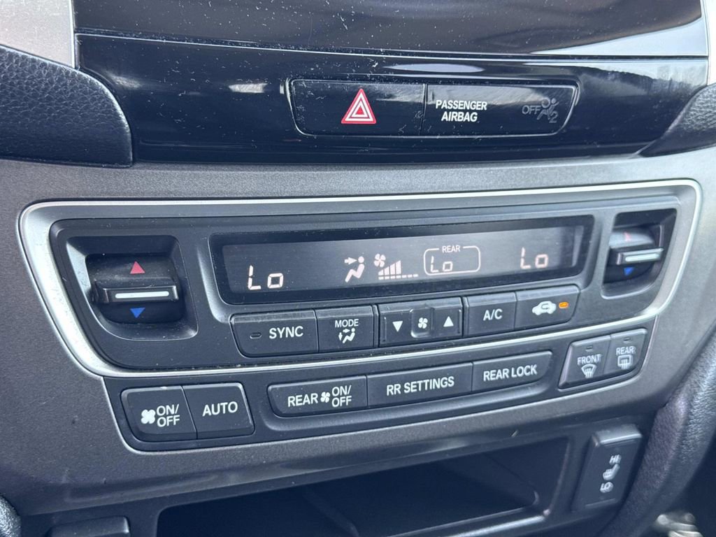 Used 2017 Honda Pilot EX-L image 14