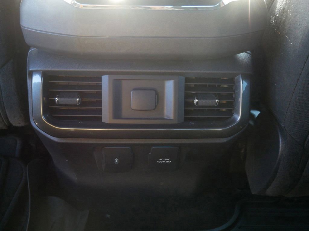 Certified 2022 Ford F150 XLT w/ Equipment Group 302A High image 13