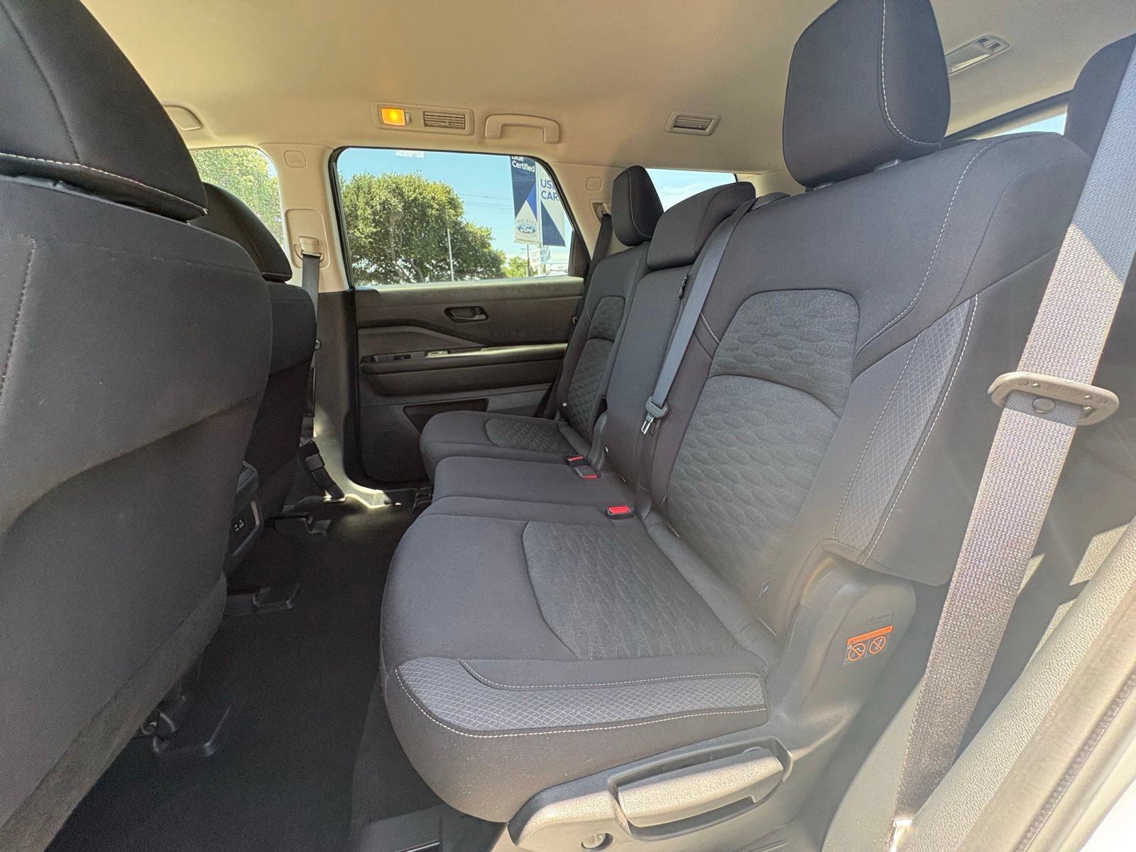 Used 2023 Nissan Pathfinder S AWD/4WD image 11