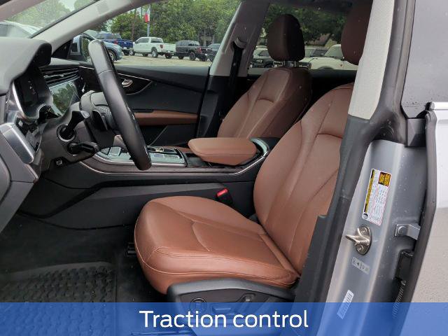 Used 2022 Audi Q8 Premium Plus AWD/4WD image 11