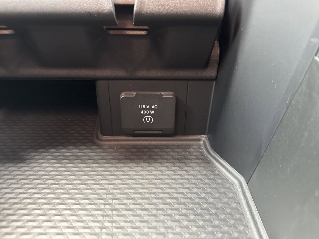 Used 2024 RAM 2500 Rebel w/ Safety Group AWD/4WD image 32