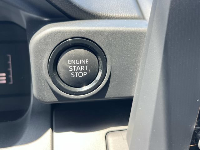 Used 2024 Toyota Tacoma SR w/ SR Upgrade Package AWD/4WD image 41