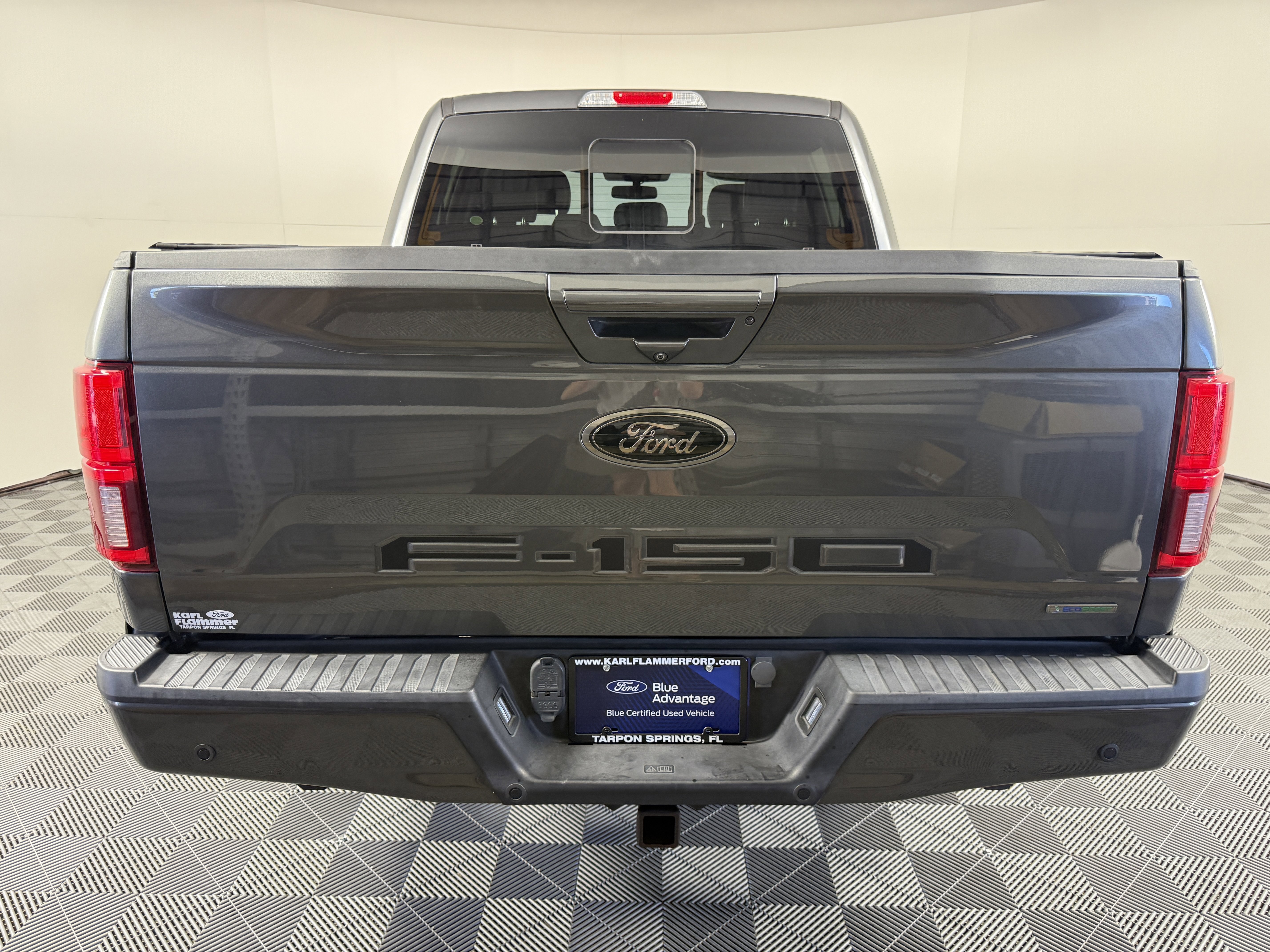 Certified 2020 Ford F150 Lariat w/ Equipment Group 502A Luxury AWD/4WD image 4