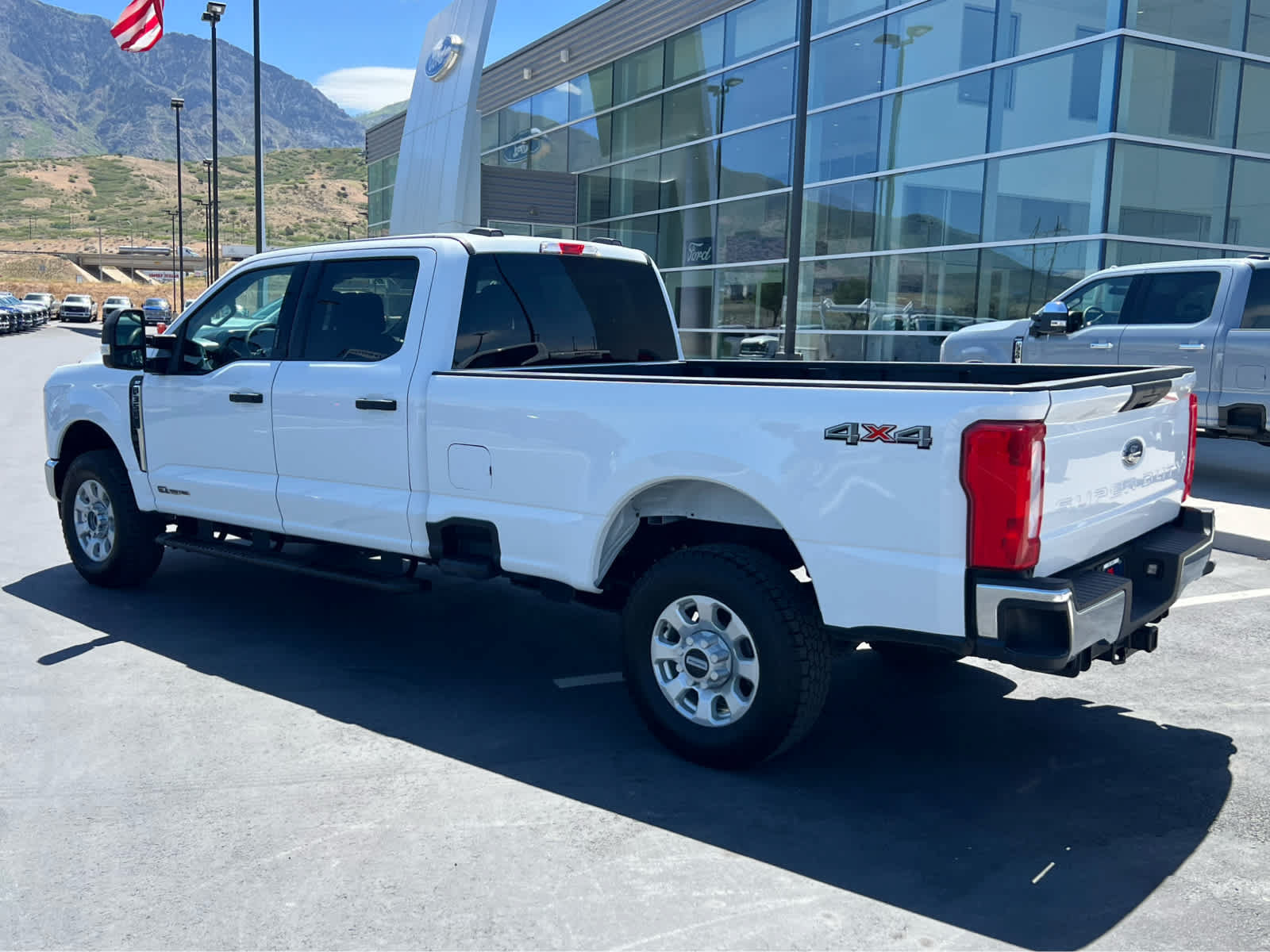 Certified 2024 Ford F350 XLT AWD/4WD image 11
