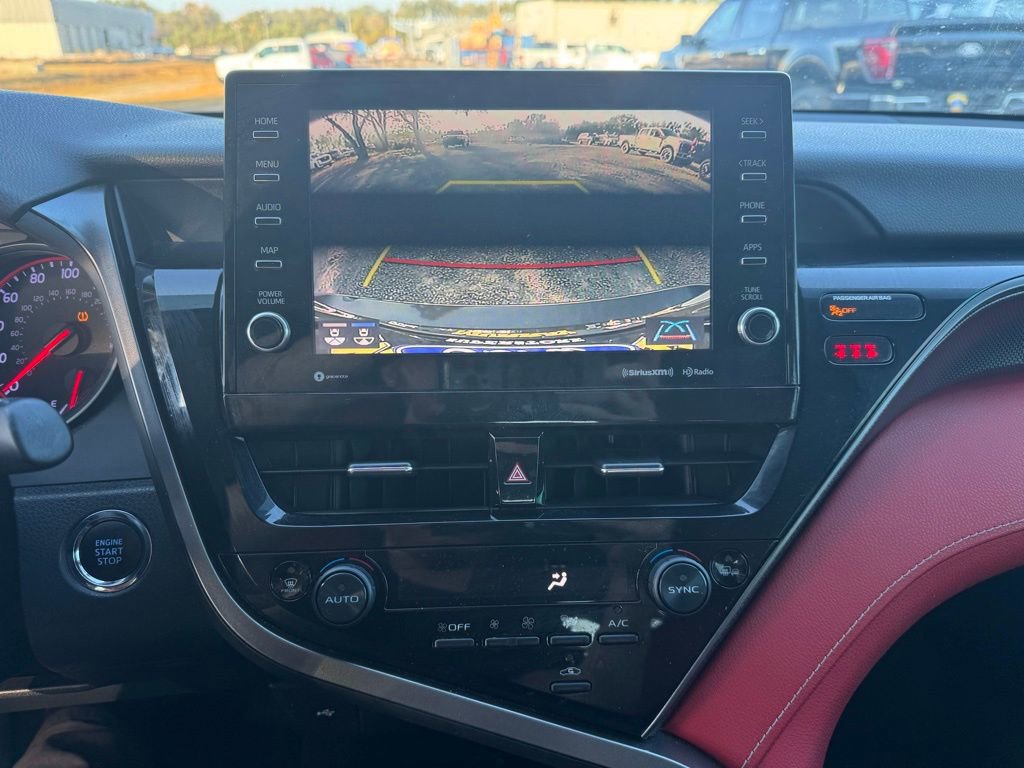 Used 2021 Toyota Camry XSE image 16