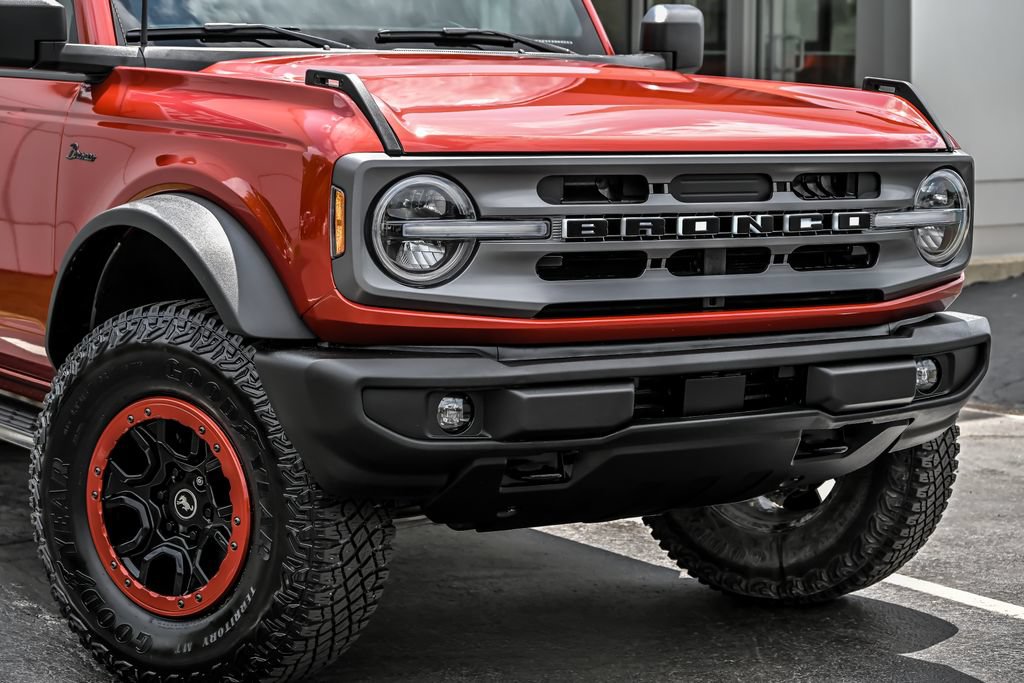Certified 2023 Ford Bronco Big Bend AWD/4WD image 2