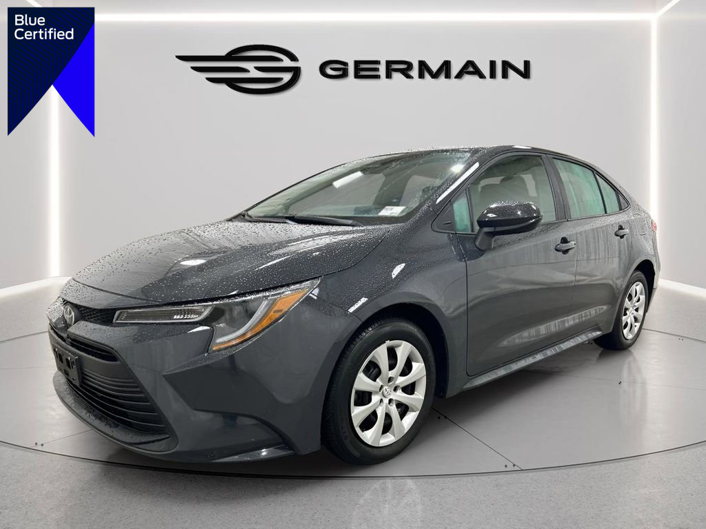 Used 2025 Toyota Corolla LE image 1
