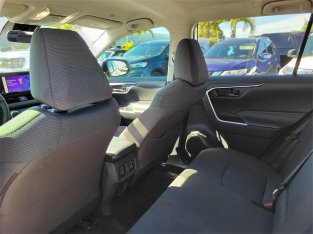 Used 2024 Toyota RAV4 LE image 9