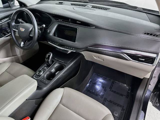 Used 2023 Cadillac XT4 Luxury FWD image 32