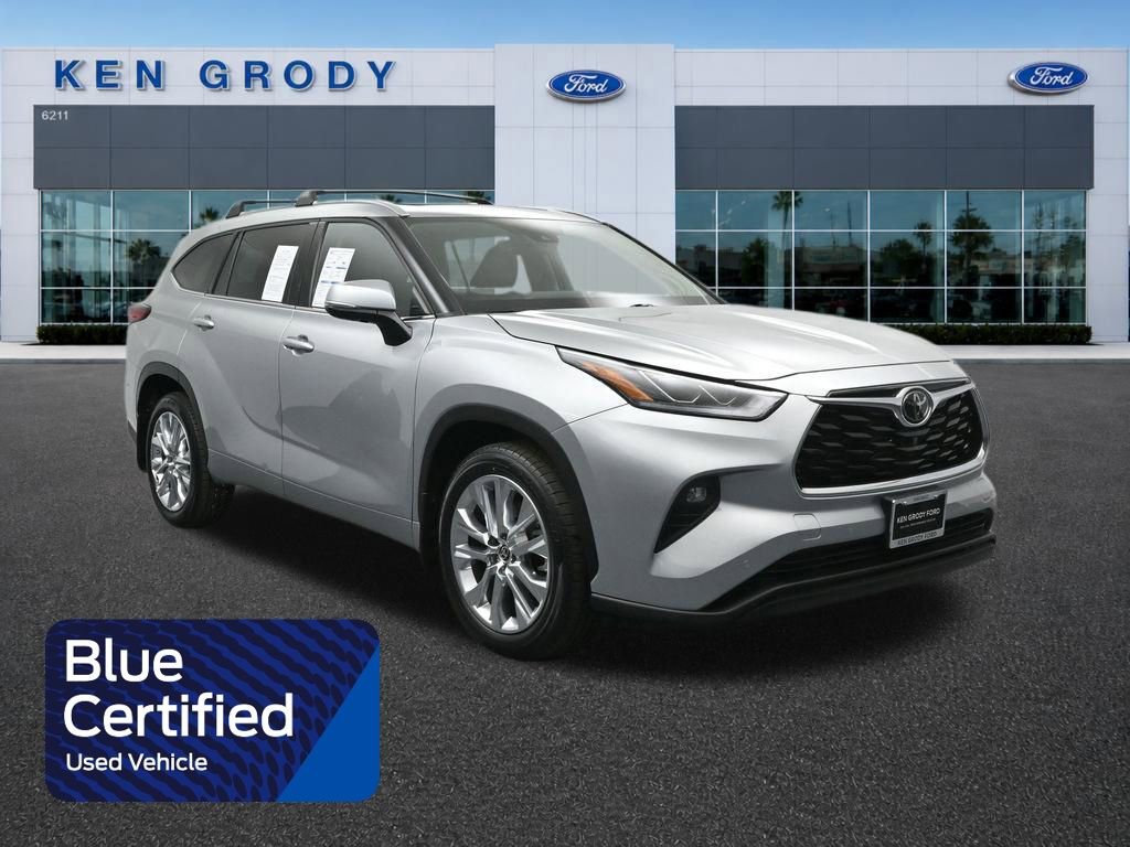 Used 2022 Toyota Highlander Limited