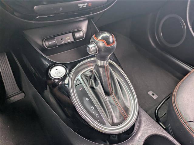 Used 2018 Kia Soul ! FWD image 11