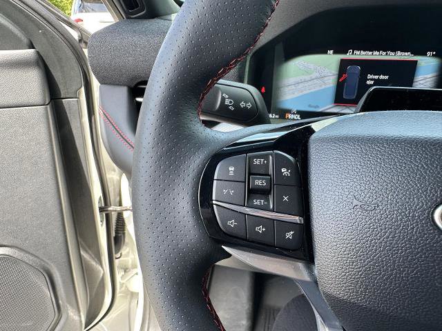 Certified 2025 Ford Explorer ST-Line AWD/4WD image 31