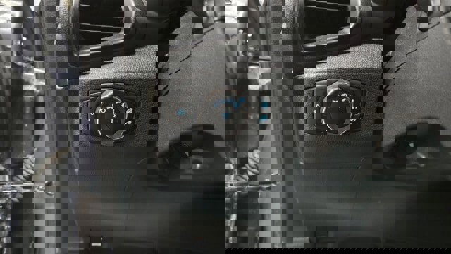 Certified 2022 Ford EcoSport SE image 39