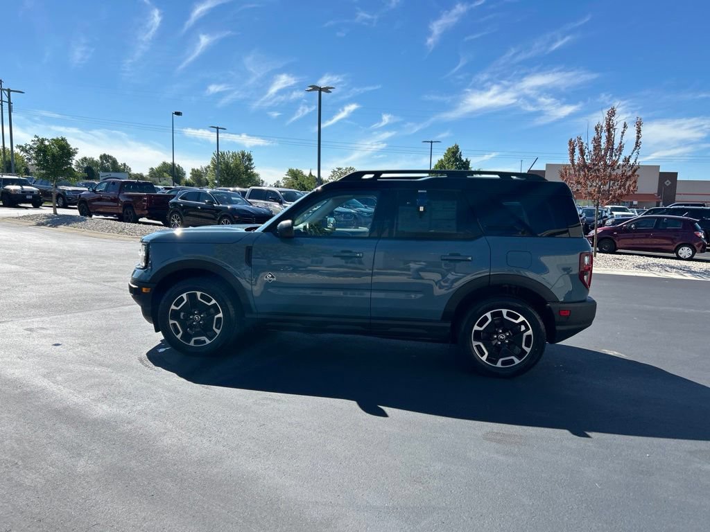 Certified 2022 Ford Bronco Sport Outer Banks w/ Tech Package AWD/4WD image 9