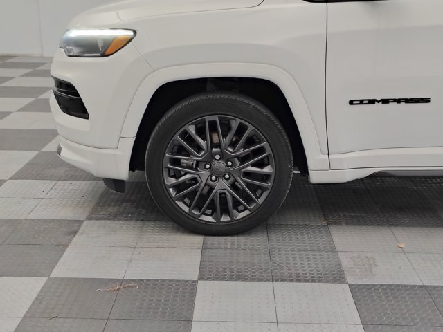 Used 2023 Jeep Compass High Altitude AWD/4WD image 9