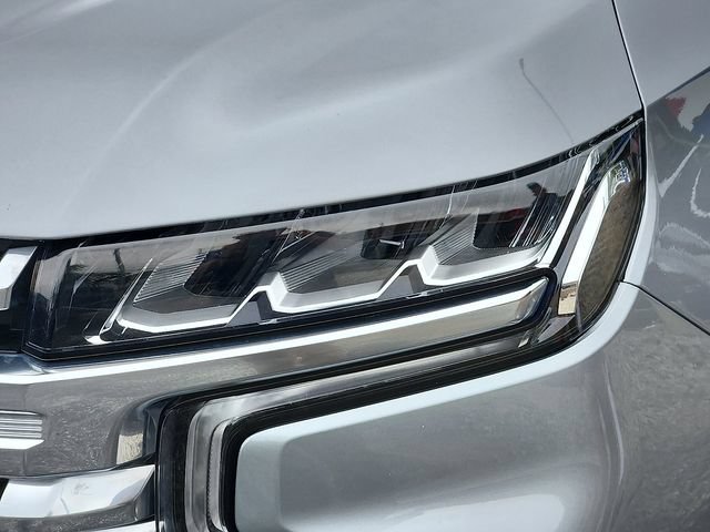 Used 2023 Chevrolet Tahoe High Country AWD/4WD image 9