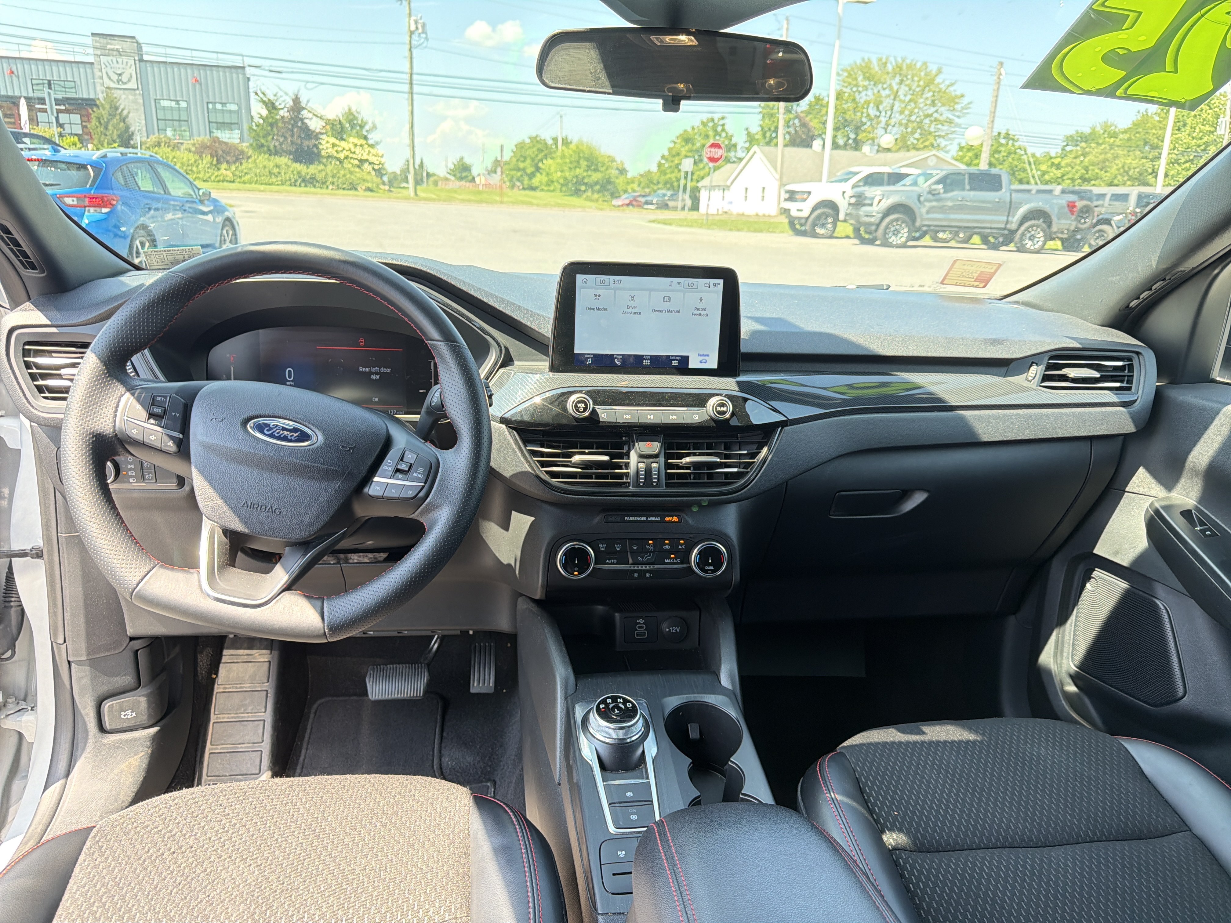 Certified 2025 Ford Escape ST-Line AWD/4WD image 14