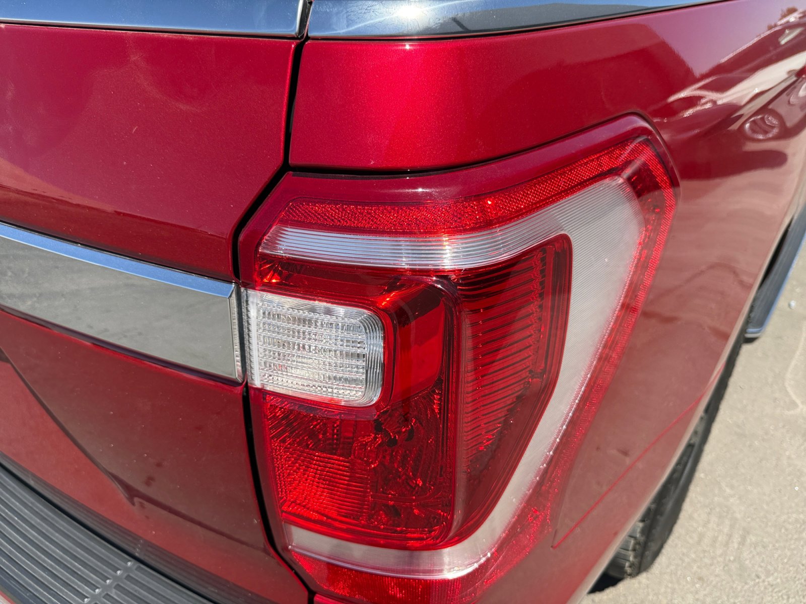 Certified 2020 Ford Expedition XLT w/ Equipment Group 202A RWD image 30