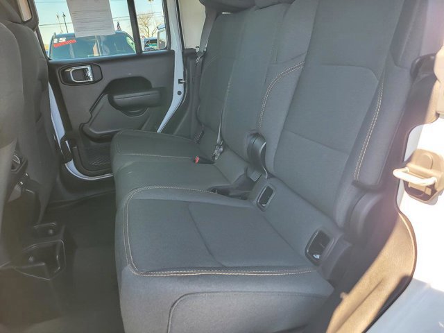 Used 2025 Jeep Gladiator Sport AWD/4WD image 15