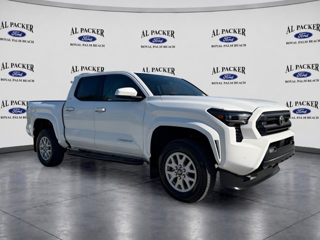 Used 2024 Toyota Tacoma SR5 RWD image 5