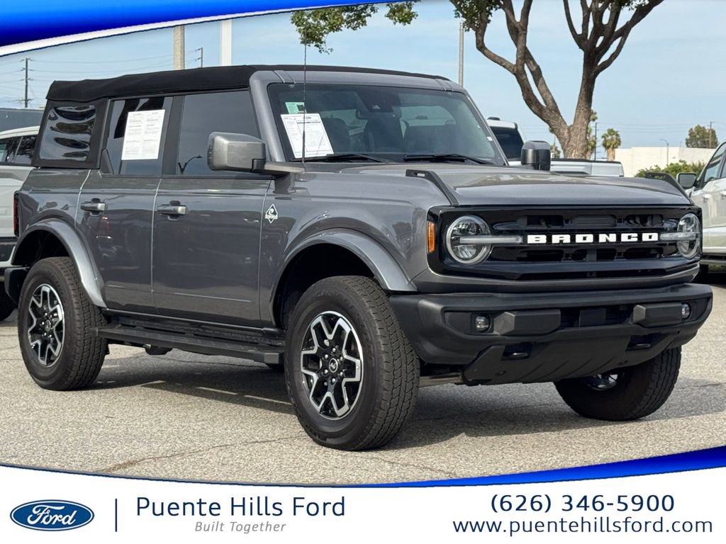 Certified 2023 Ford Bronco Outer Banks AWD/4WD image 1