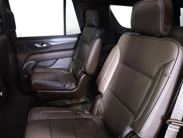 Used 2021 GMC Yukon Denali w/ LPO, Illumination Package image 14