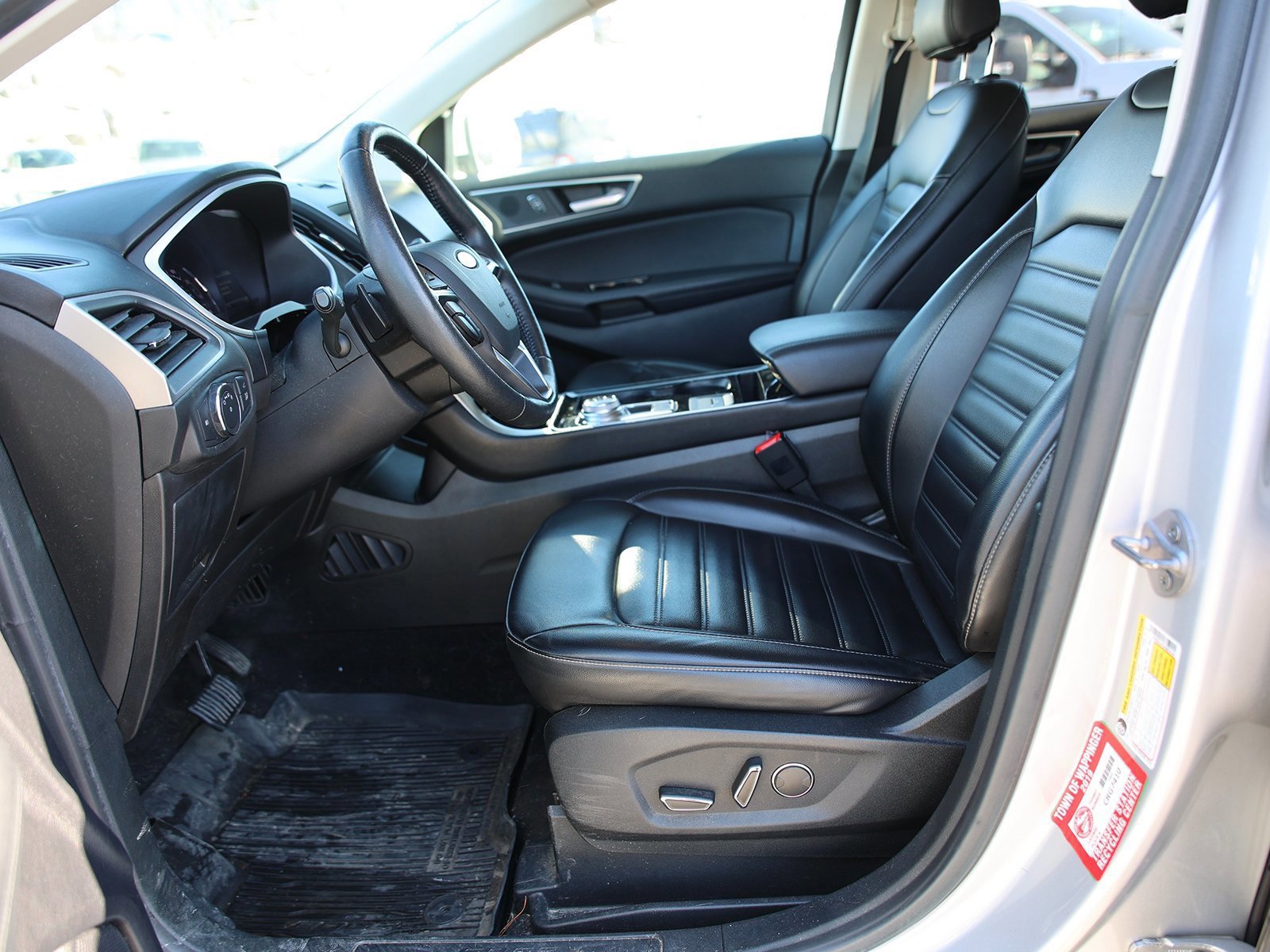 Certified 2019 Ford Edge SEL w/ Equipment Group 201A image 18