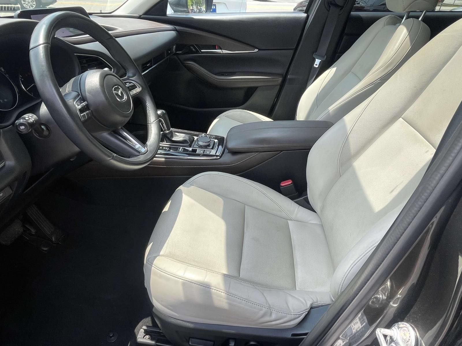 Used 2021 MAZDA CX-30 AWD 2.5 S w/ Premium Package image 16
