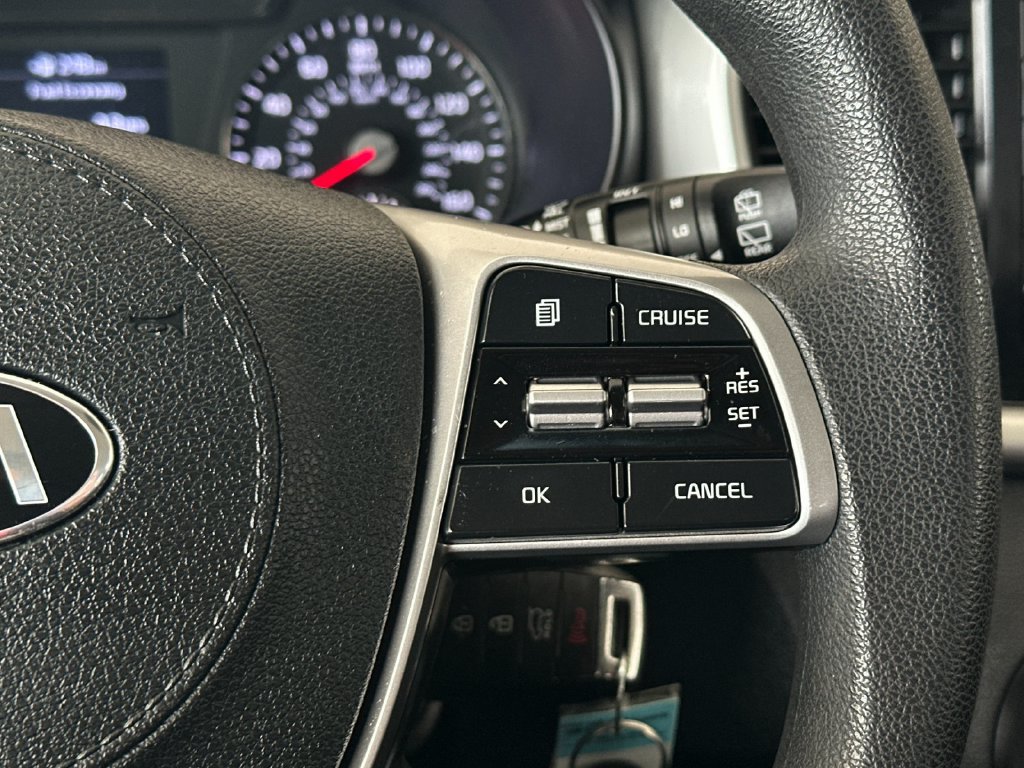 Used 2020 Kia Sorento LX AWD/4WD image 24