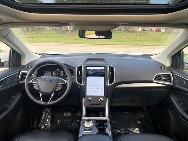 Certified 2024 Ford Edge SEL w/ Convenience Package AWD/4WD image 23
