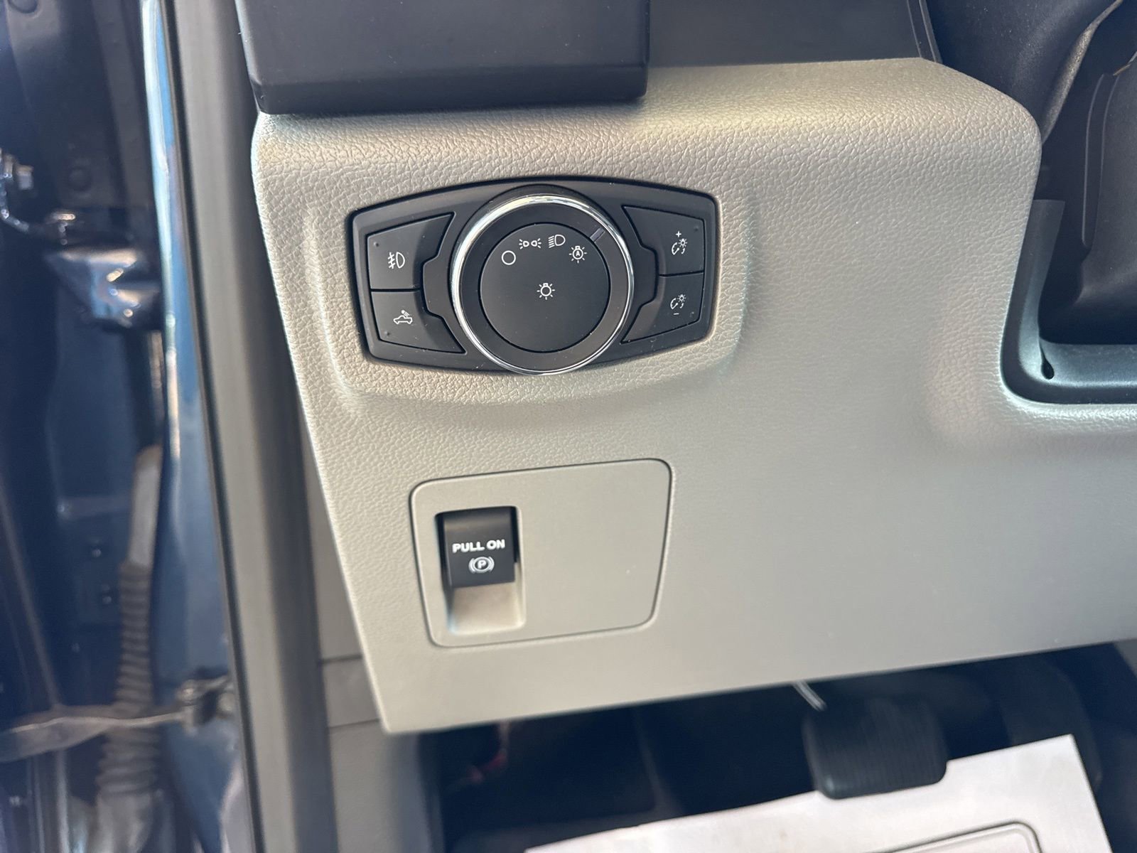 Certified 2018 Ford F150 XL w/ Equipment Group 101A Mid AWD/4WD image 25