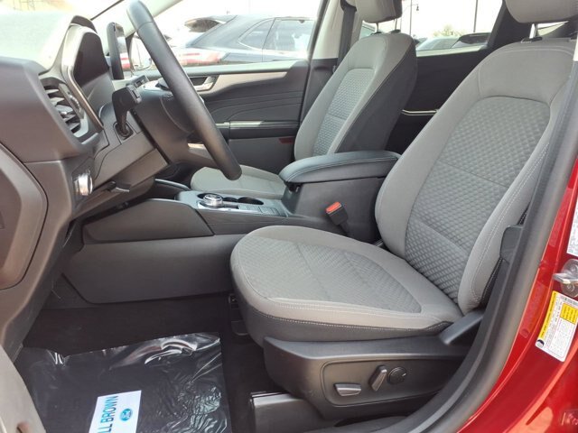 Certified 2021 Ford Escape SE w/ Convenience Package AWD/4WD image 3