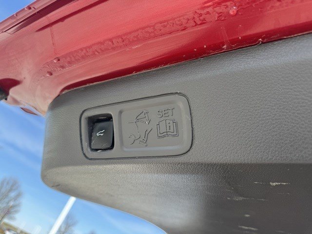 Certified 2020 Ford Expedition XLT w/ Equipment Group 202A image 29