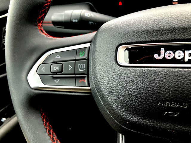 Used 2024 Jeep Compass Trailhawk w/ Trailhawk Elite Group image 30