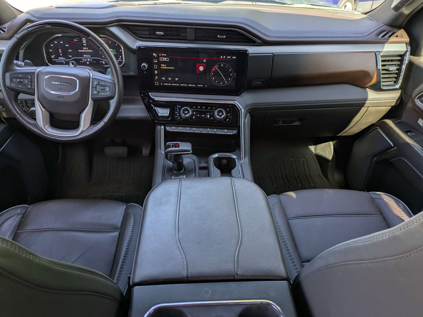 Used 2024 GMC Sierra 1500 Denali AWD/4WD image 9