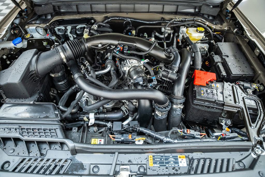 Certified 2025 Ford Bronco Raptor AWD/4WD image 25
